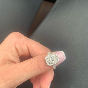 REAL DIAMOND: Vera Wang Engagement Ring.
